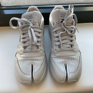 Maison Margiela Grey Reebok Classic Leather Tabi Sneakers Size 8.5M/10W Unisex